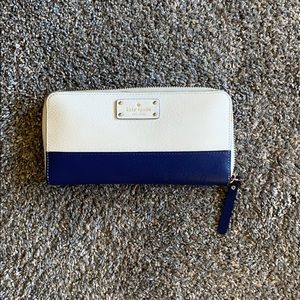 Kate spade wallet clutch